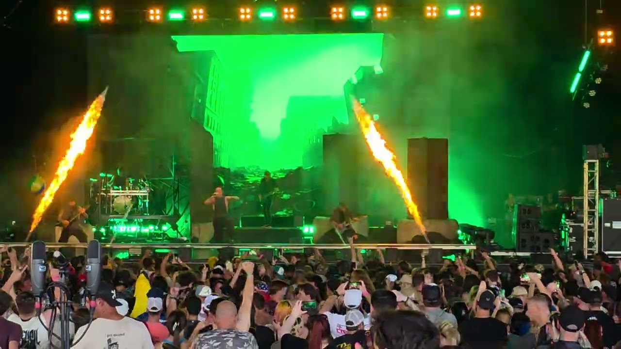 *Live* Parkway Drive - Sacred