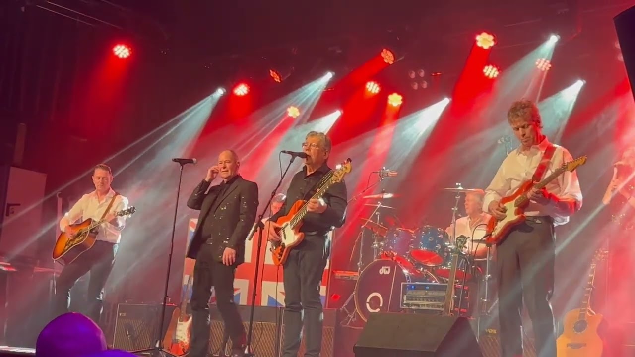2024   I love you   Cliff & The Shadows Tribute Band   Jozef Volendam 24 03 2024