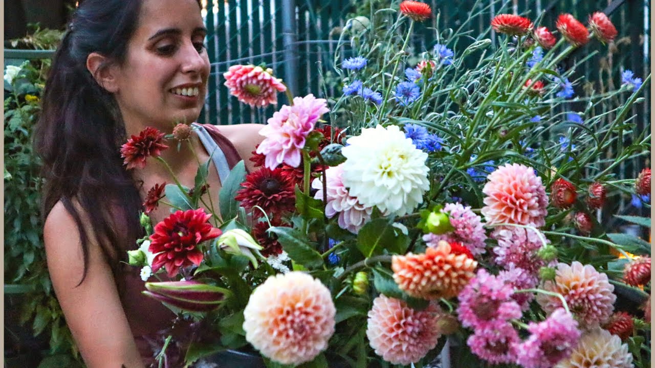 Harvesting the Flowers for our Wedding // Mari's Garden and Kitchen