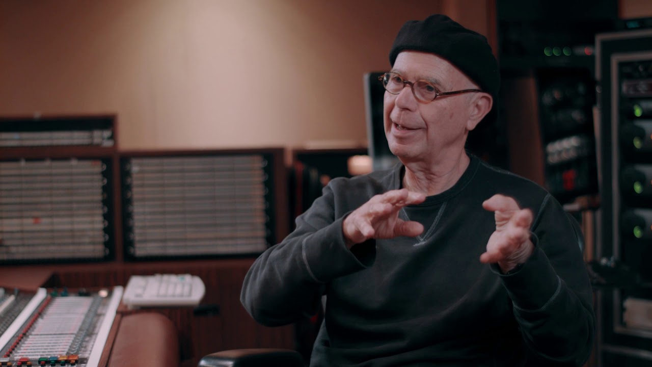 Брюс Ботник (The Doors) на реверберации студии Sunset Sound Studio T-RackS