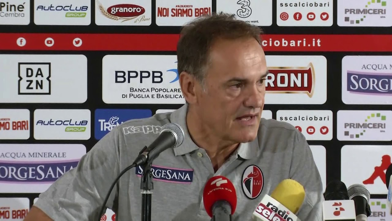 SSC Bari: la presentazione del nuovo allenatore Vincenzo Vivarini