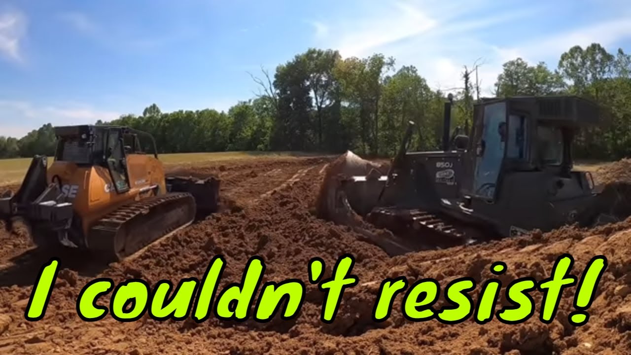 Super jealous Jerry is running the new Case 1650m dozer and I am stuck setting pipe but wait…