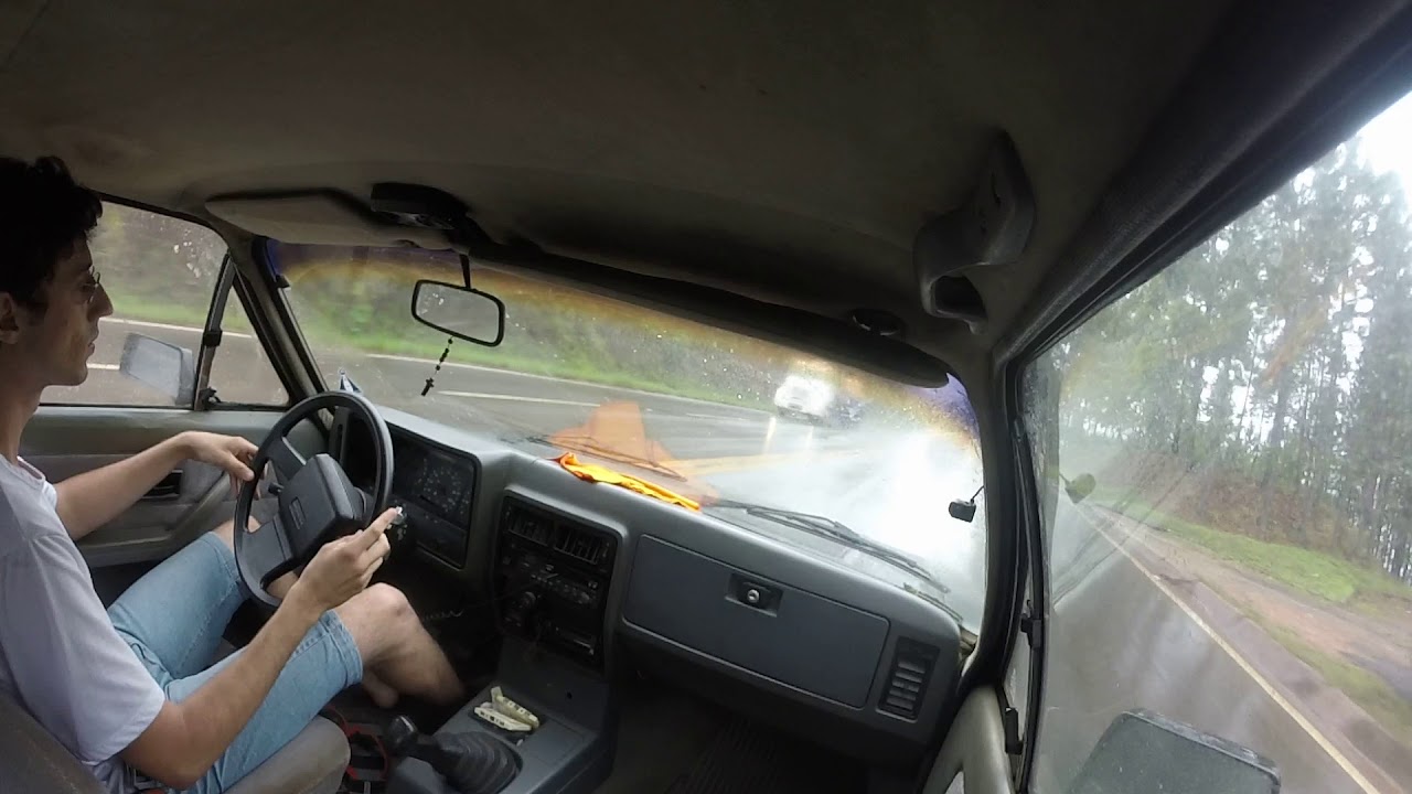 OPALA + SERRA + CHUVA = LADEADA. Subida da serra de Itabirito.