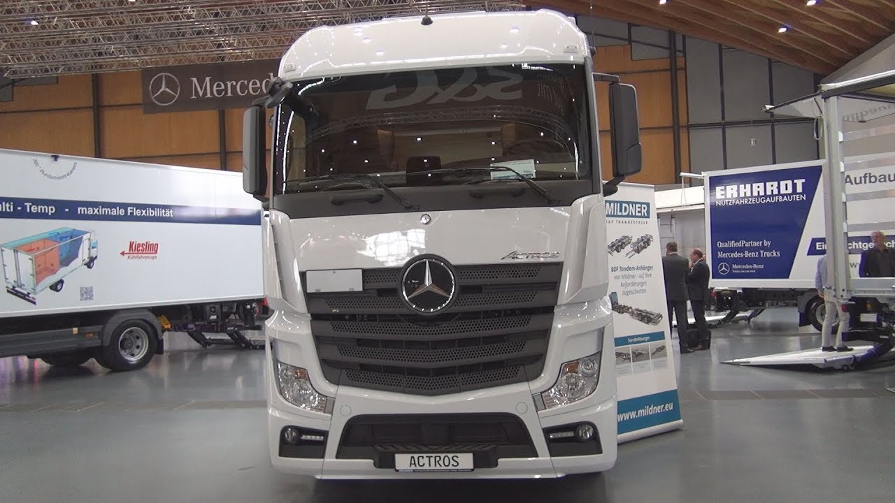 Mercedes-Benz Actros 2545 Chassis Truck (2018) Exterior and Interior