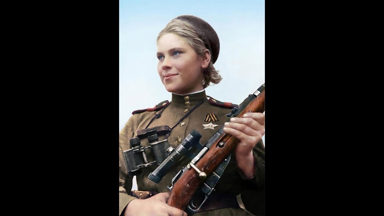 Stunning Colorized Photos Of Legendary Soviet Female Snipers From WWII