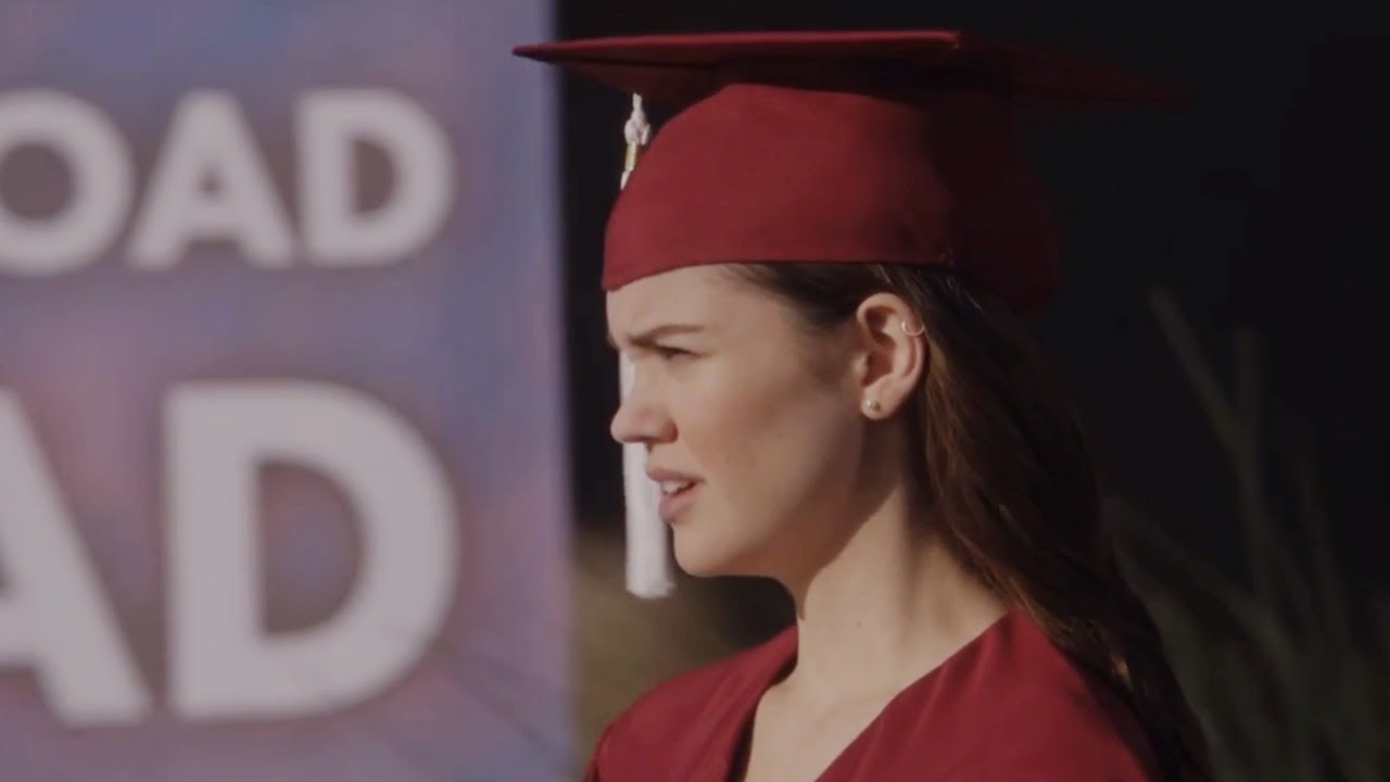 Callie & Stef Scene - The Fosters "Callie Adams Foster, UCSD 5 Year Law Program” S05E19 5