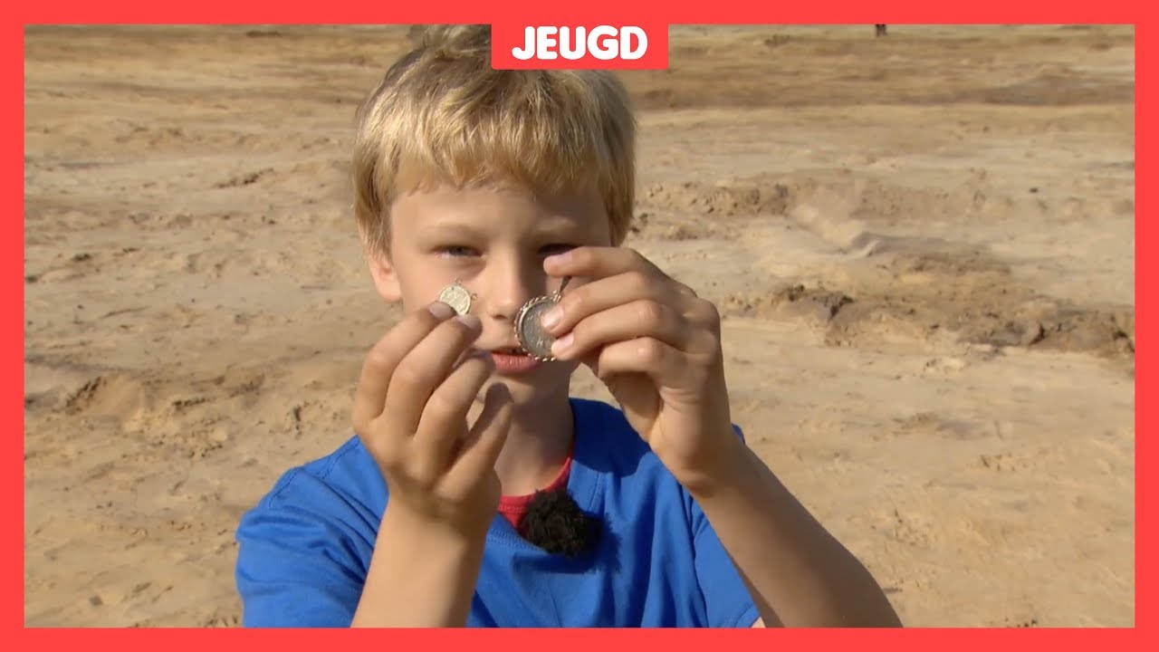 Niek (10) graaft naar schatten