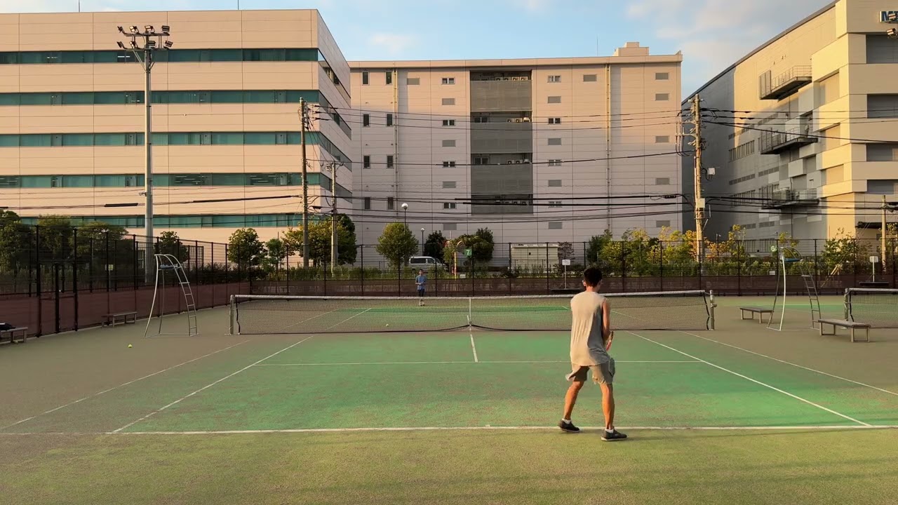 Tom Bun Tennis Kawasaki