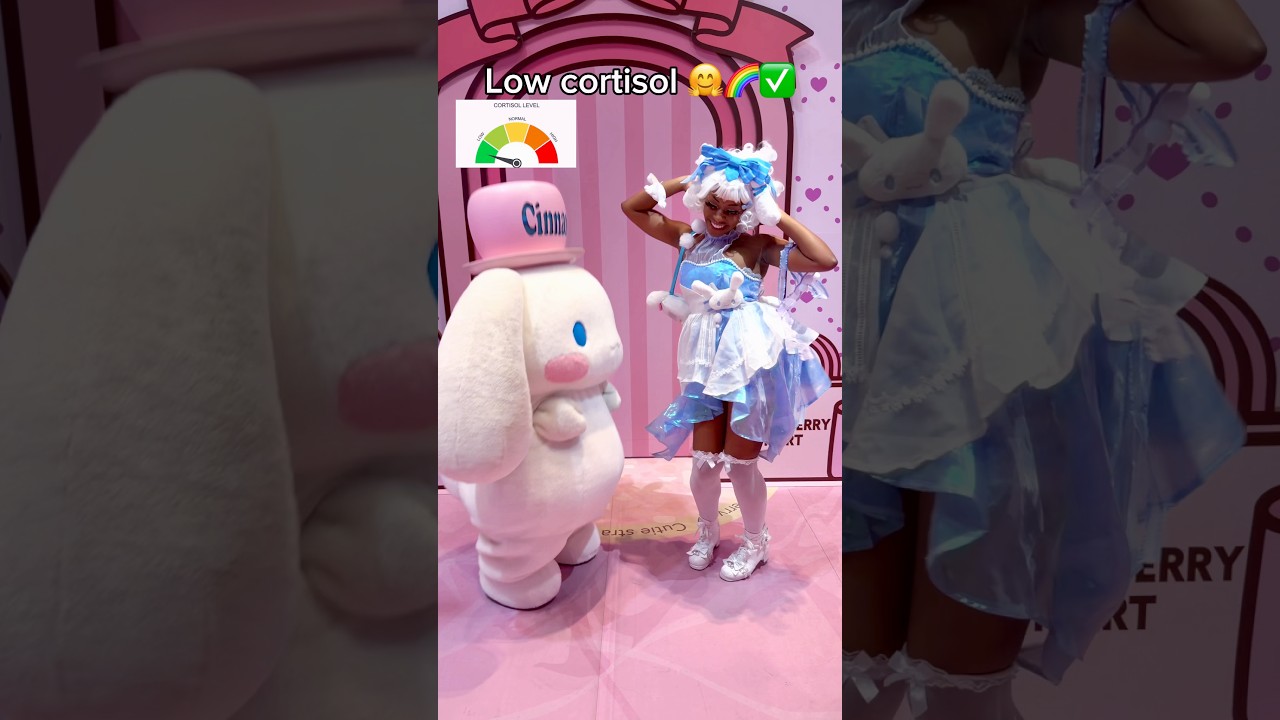 Cinnamoroll is low cortisol 😝🩵 #cosplaydance #sanrio #cinnamoroll #sanriogirl #cosplaygirl
