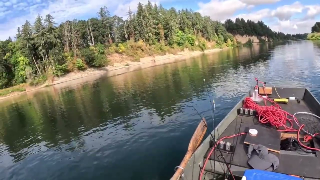 Buena Vista Ferry john boat. Willemette  River Oregon fishing small mouth bsss
