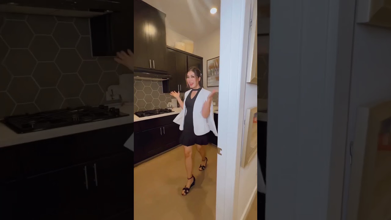 Double Kitchen in the house!!! $11,000 for spice kitchen | Nh&agrave; Đẹp Hoa Kỳ