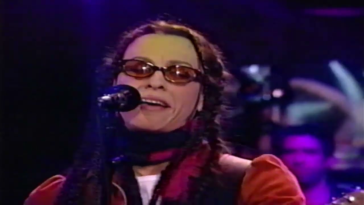 Alanis Morissette Live - Hands Clean - February 26, 2002 NYC