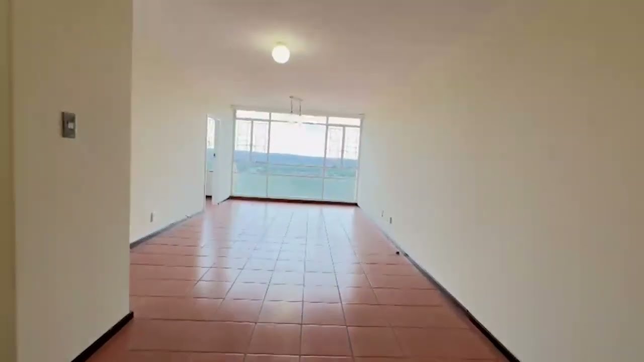 SPACIOUS 2-BEDROOM APARTMENT (near Silverton)