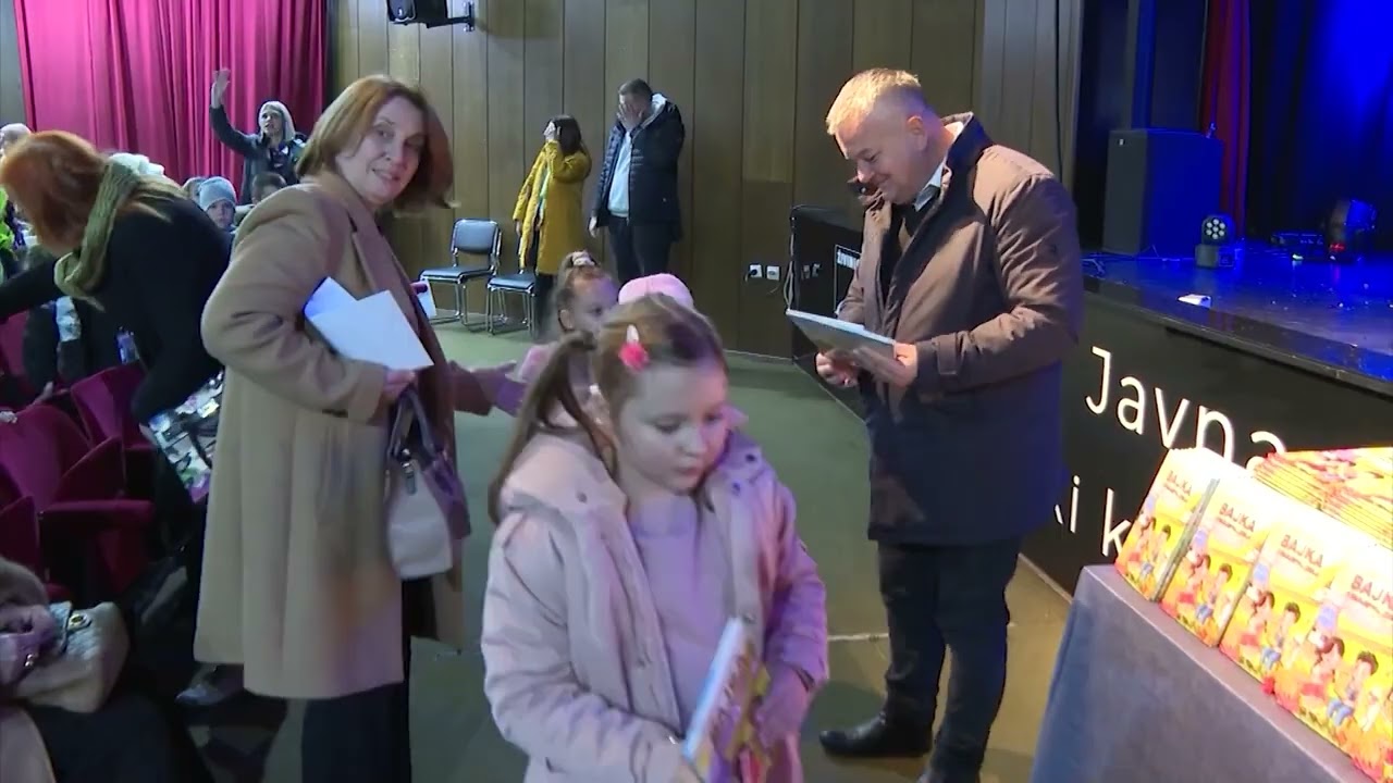Novogodišnja TV emisija Ledenka Zimića - igranje za mališane - 5.12.2025. (prilog TVŽ)