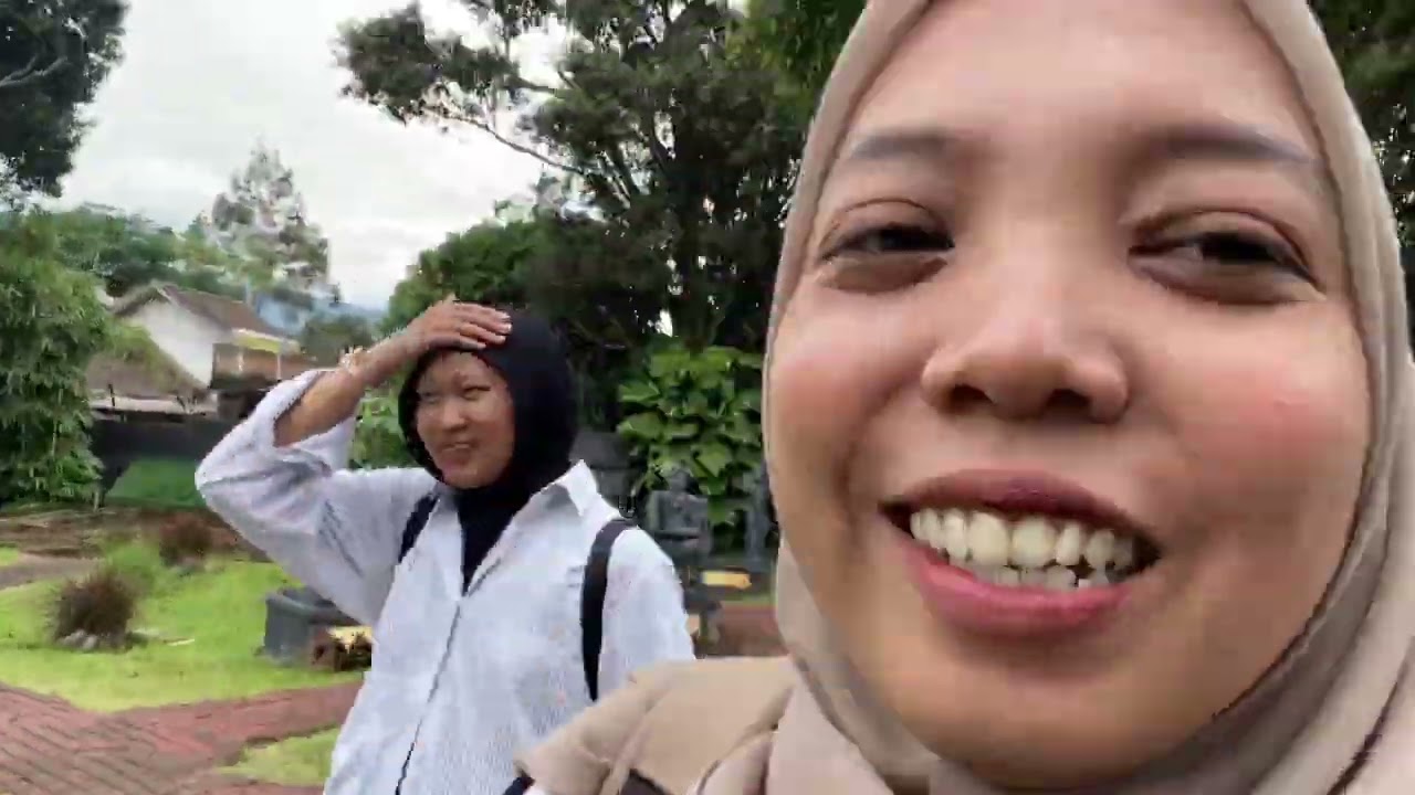 My first vlog Jatimpark 1 with my cousins 🙌🏼