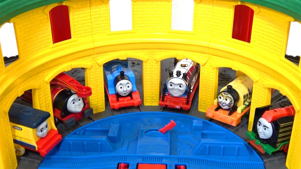 Thomas Trackmaster. Sky High Jump & Super Station