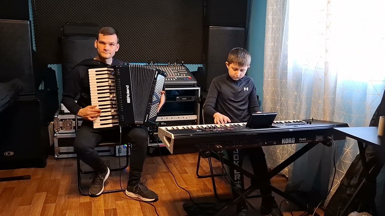 Ionuț Vrînceanu & Eusebiu Lucaciu (Profesor - Elev) - piese bănățene