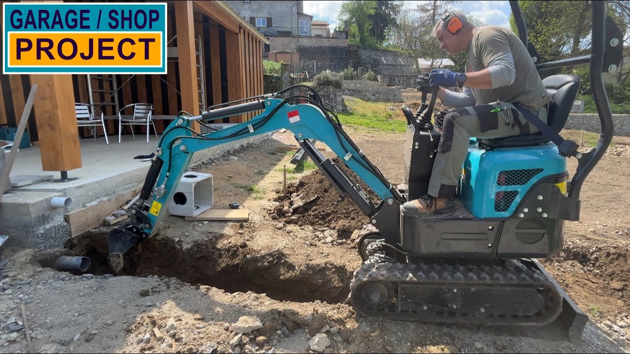 Mini Excavator: The Perfect Tool For Your Drainage Needs!