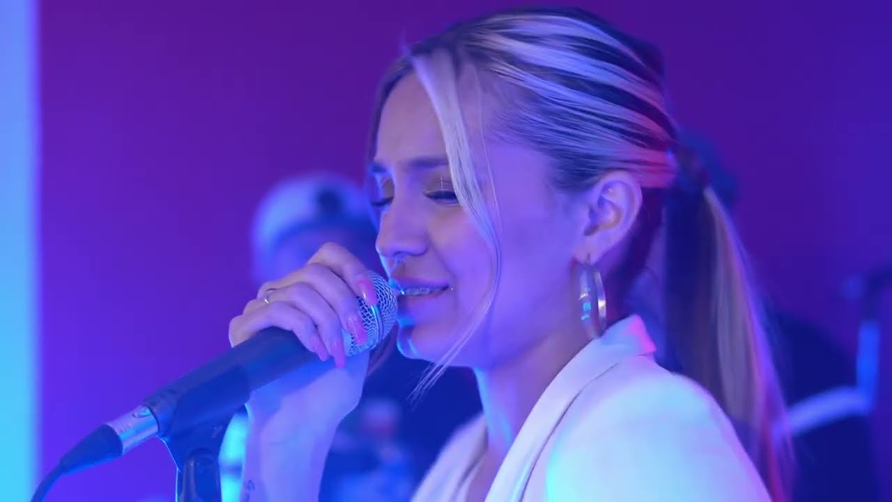 Yo si me enamoré / Asi era ella / Se esfuma tu amor / (vídeo oficial) - Mara Tamagnini
