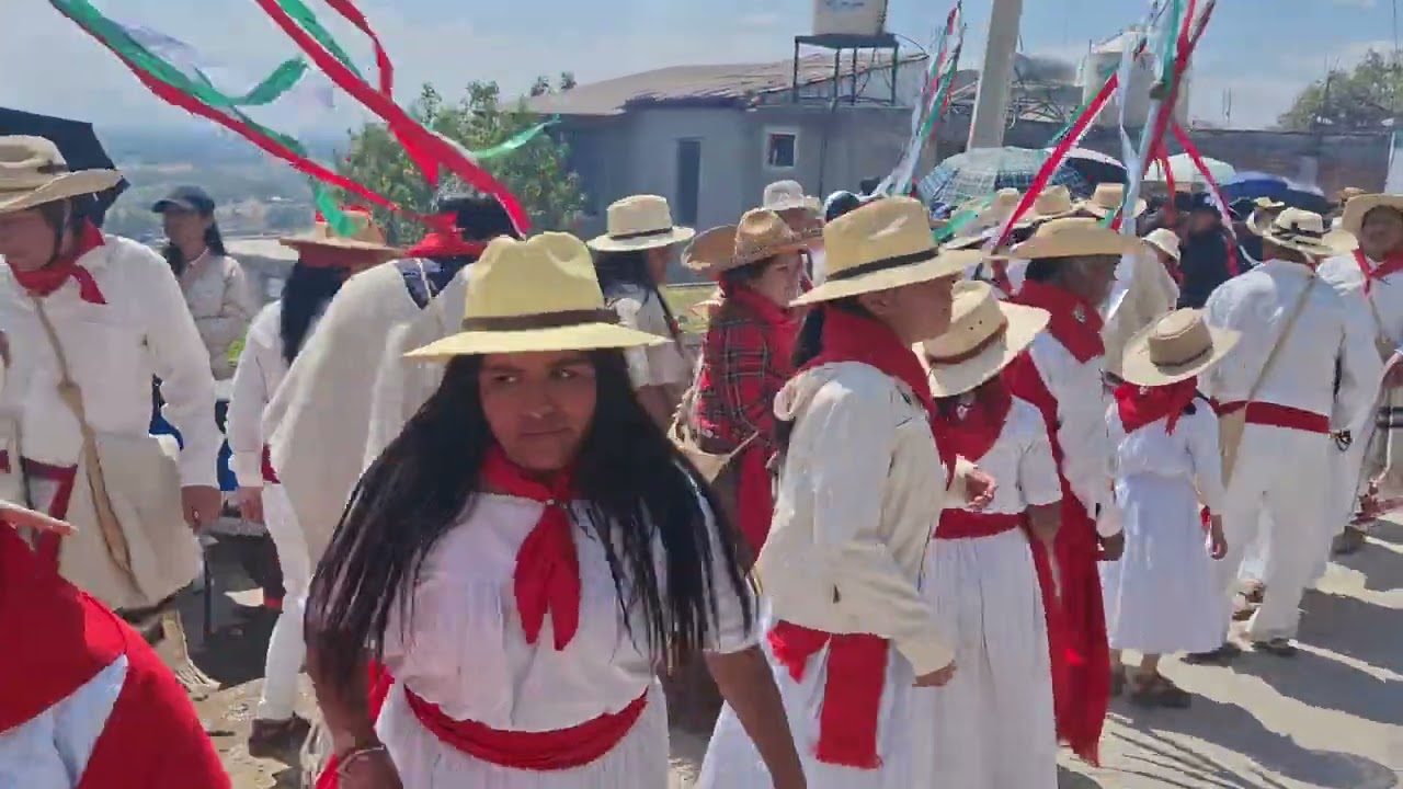 Tradiciones Zolotepec | subida de la imagen del niño Dios | Arrieros La Autentica