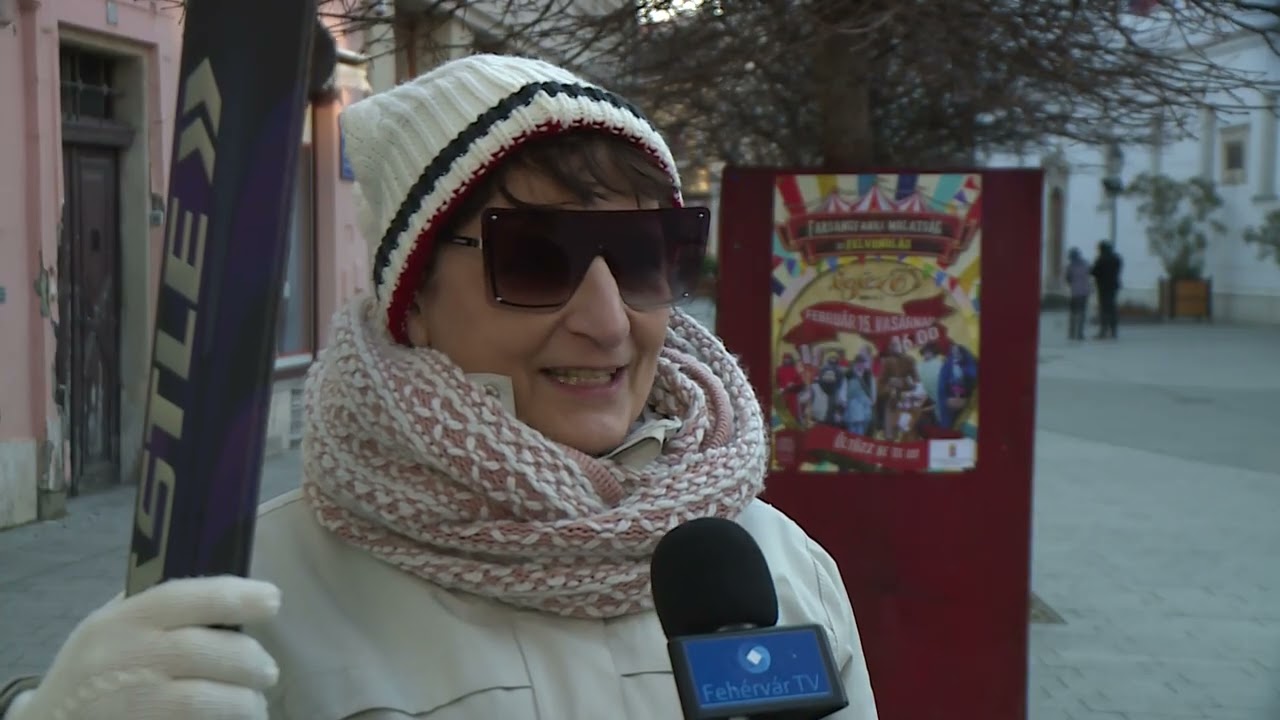 FARSANGFARKA A SZABAD SZÍNHÁZZAL