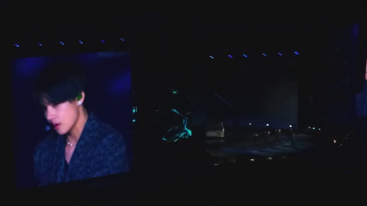 [26.05.19] BTS in Brazil - Kim Taehyung - Singularity