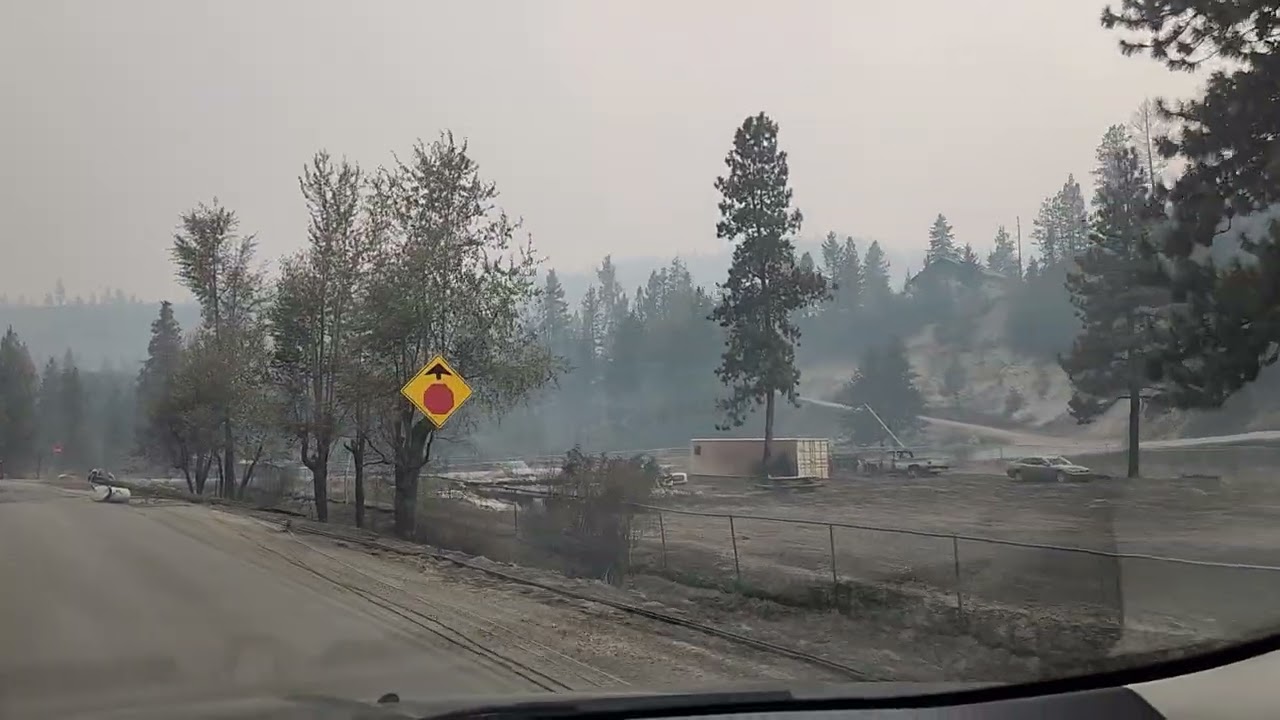 Bald Range Fire evac going through Faulder