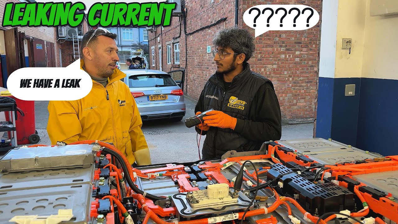 Nissan LEAF 62 kWh “EV Service” Mystery — Battery Isolation Fault EXPOSED & Fixed! ⚡🔧