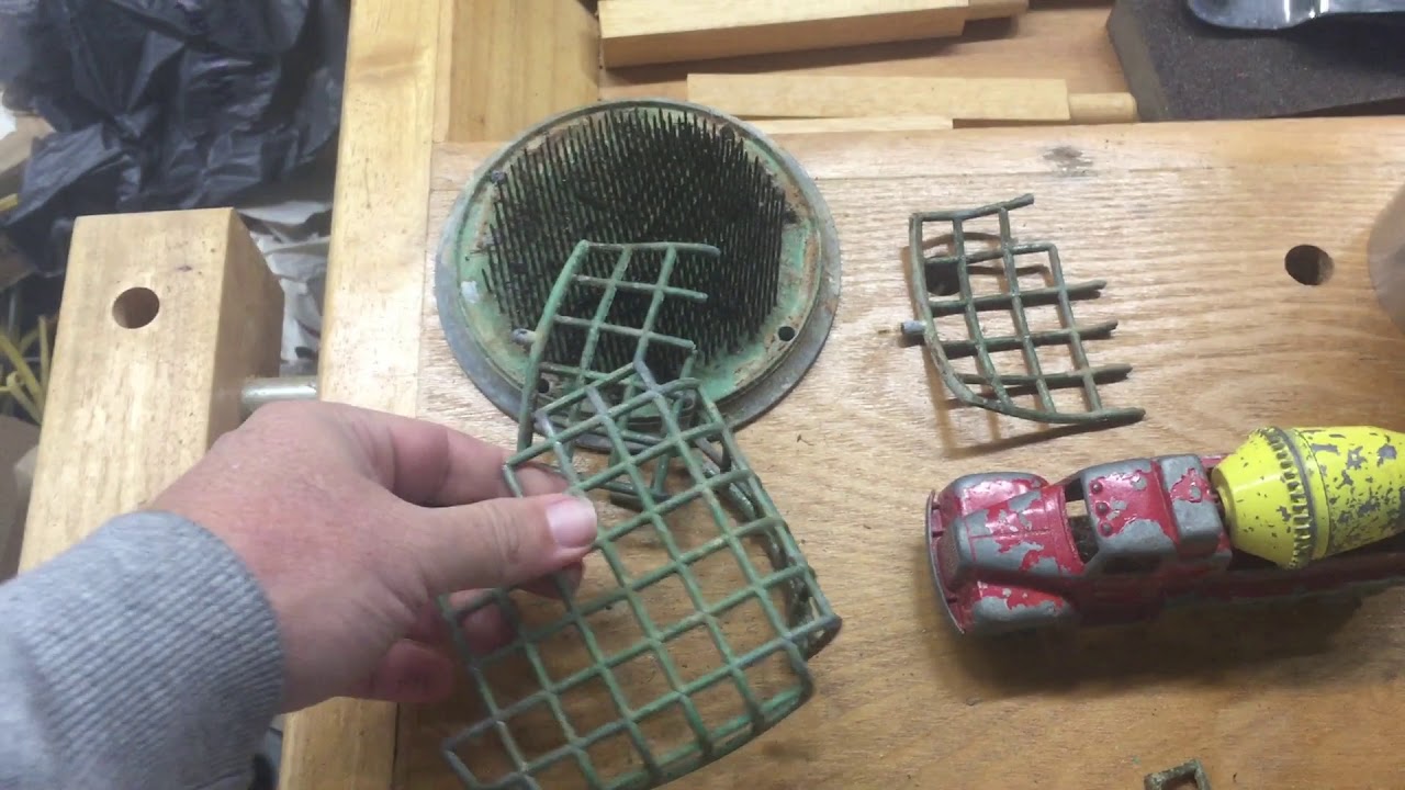 How to ID pot metal , white metal , cast zinc , monkey metal