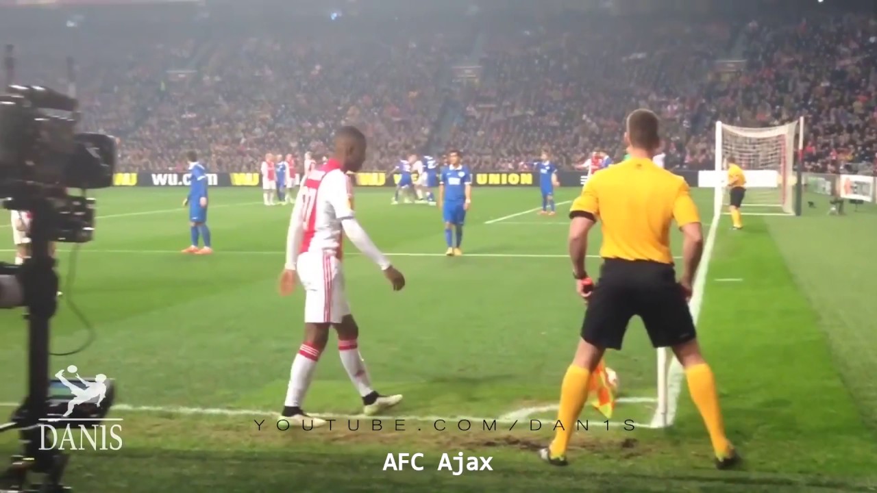10 Most Funny Corner Kicks Fails