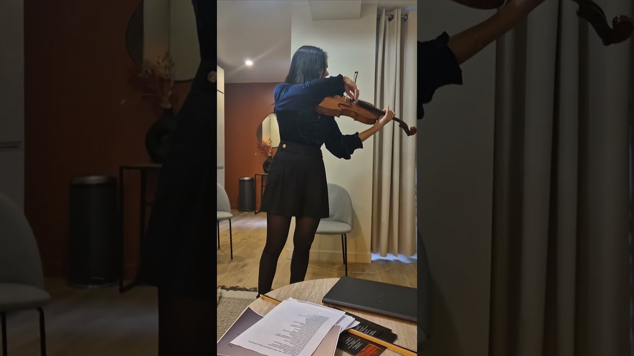 Cassandra Teissedre came to try my violas today, quite a nice player! #viola #violist #alto