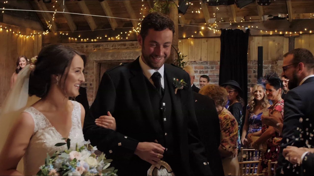 Scottish Barn Wedding Venue: A Summer Wedding at The Byre at Inchyra | Swift Productions