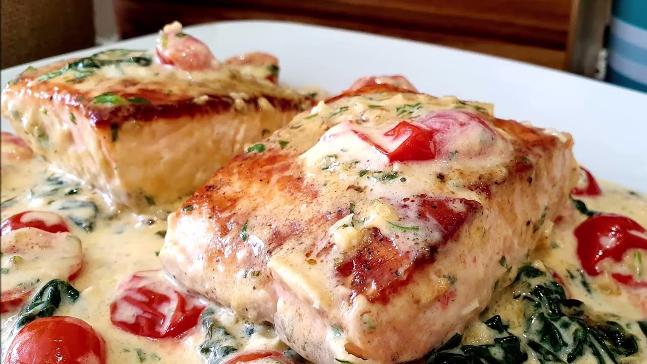 SALMÓN A LA TOSCANA con espinacas