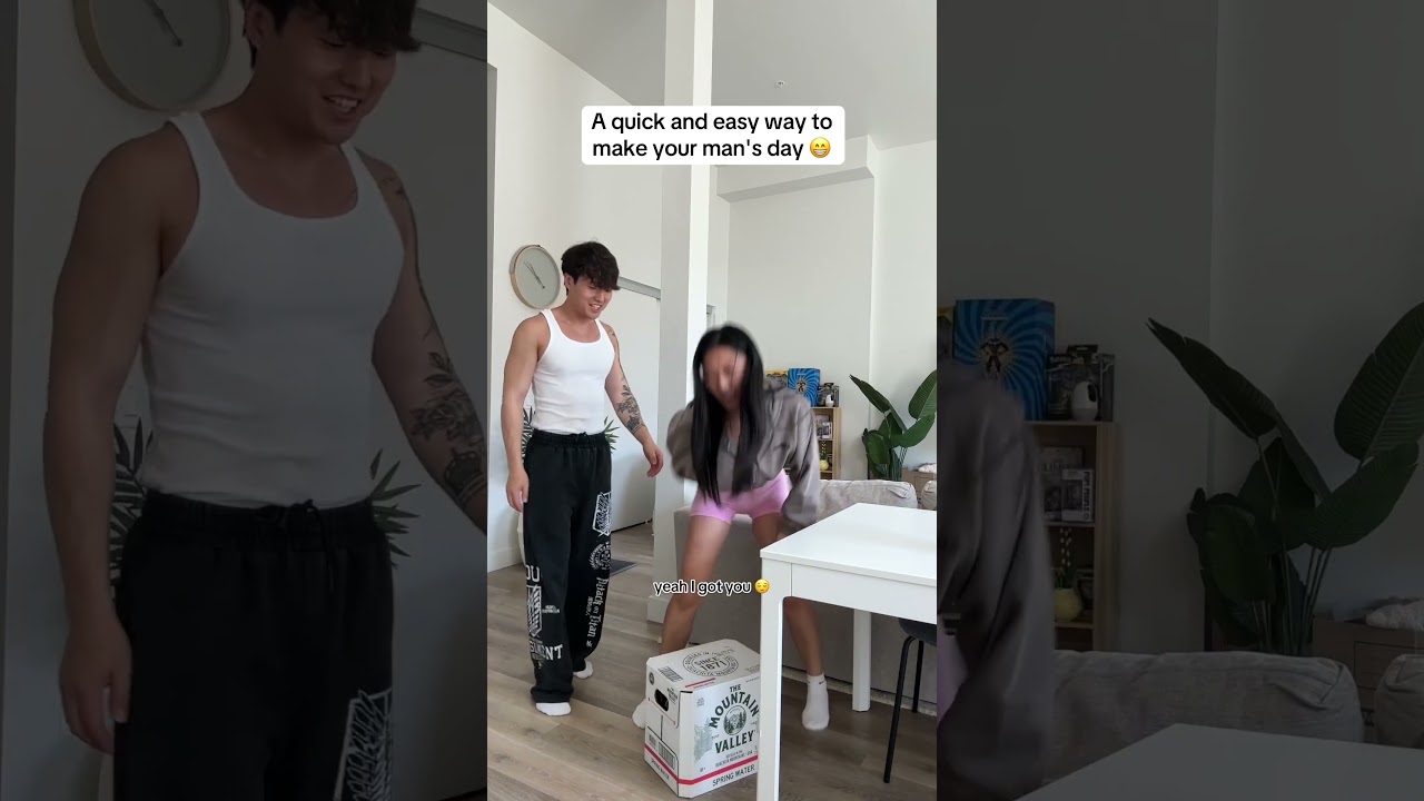 he's so strong 😉 #couple #couplecomedy #shorts