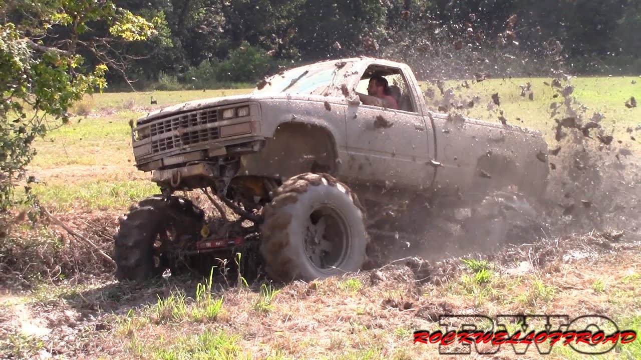 BADASS CHEVYS KNOW HOW TO MUD!!!