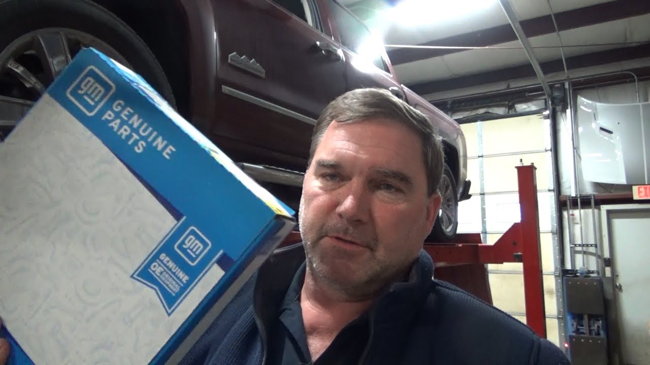 Проблемы с трансмиссией Chevy Shudder / Chevy Shake! Шаг 1: Промывка трансмиссии