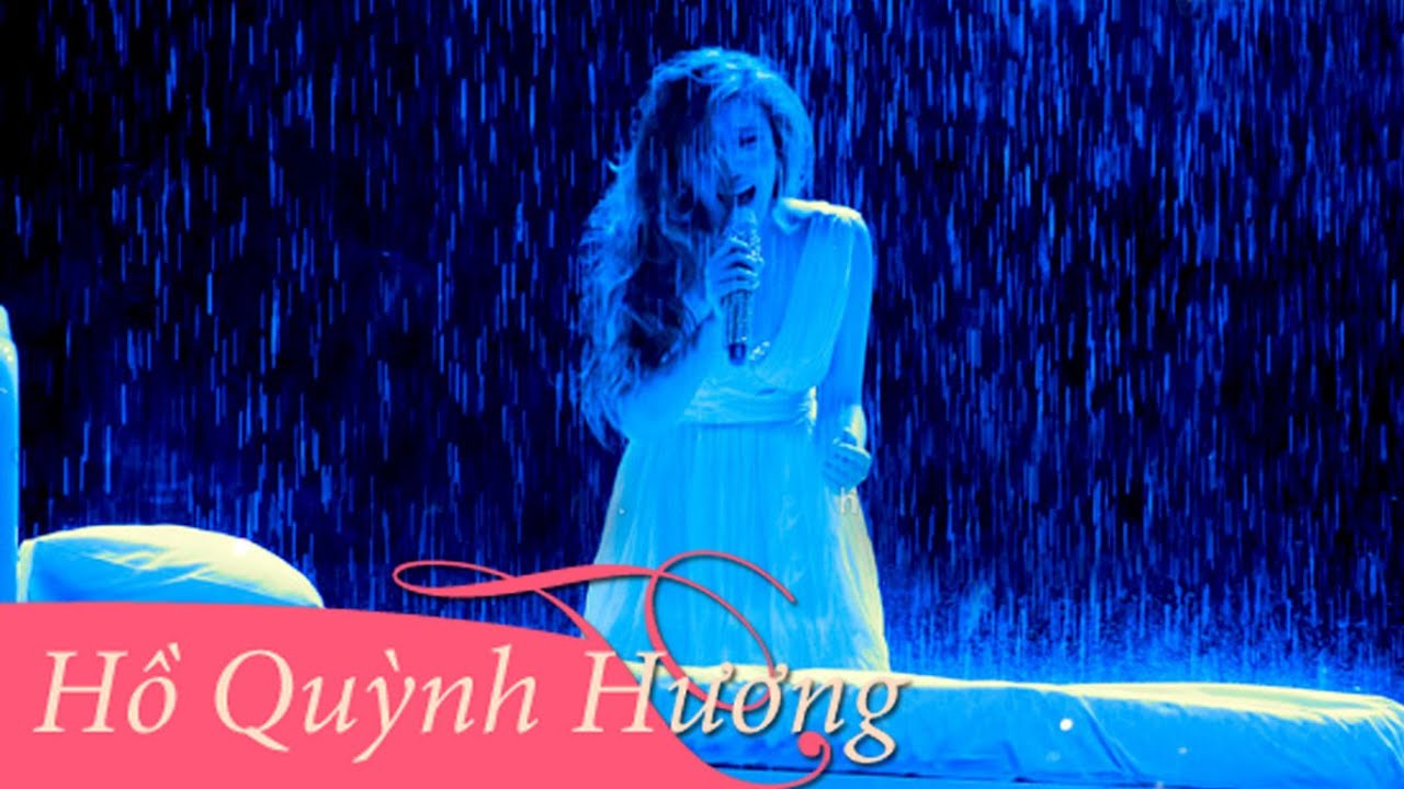 Căn Phòng Mưa Rơi - Hồ Quỳnh Hương | Liveshow Sắc Màu Hồ Quỳnh Hương [Official Live Performance]
