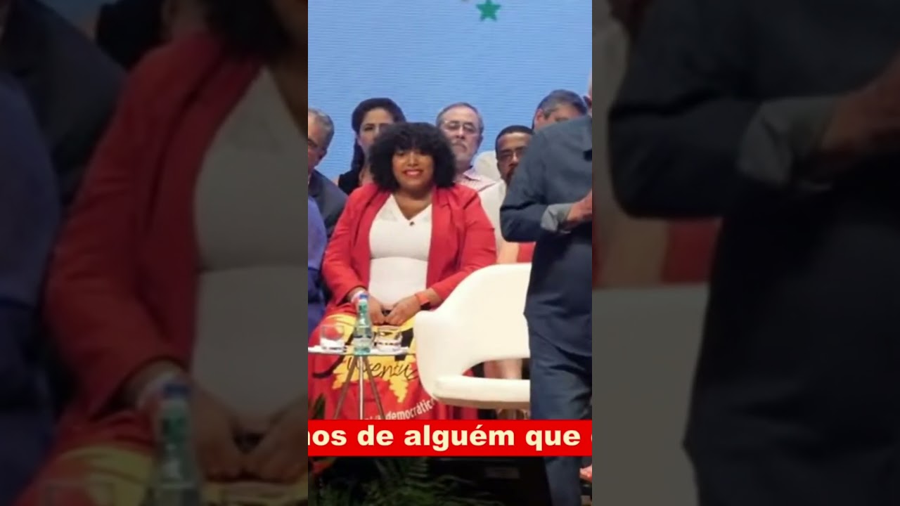 LULA HOMENAGEIA GLEISI COMO PRESIDENTA DO PT