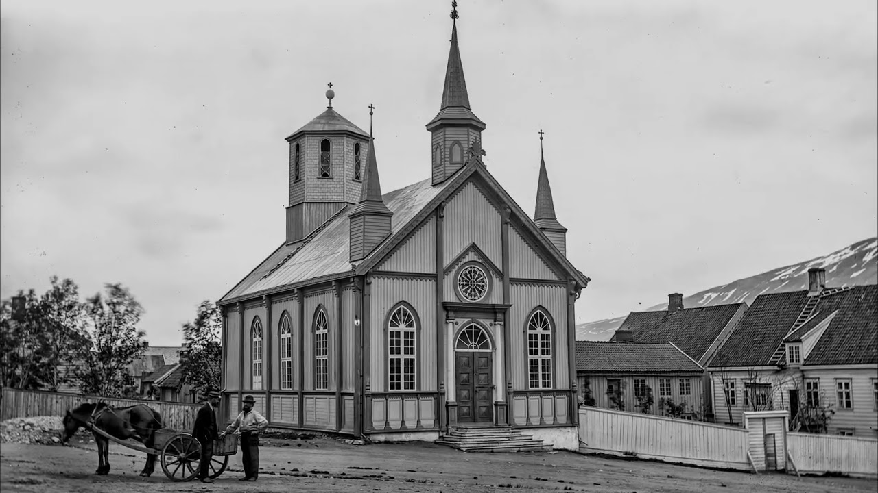 Tromsø - flere bybilder fra gamle Tromsø i 1875