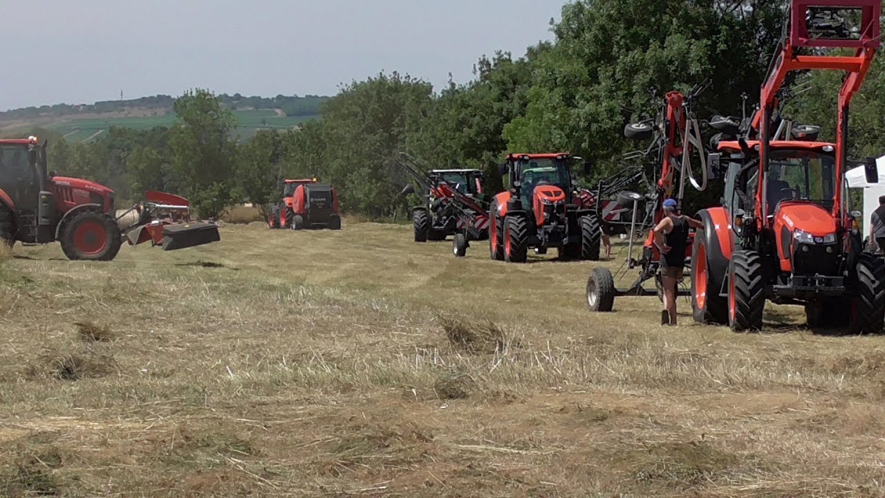 RAKORD D&eacute;monstration de tracteurs et fenaison Kubota