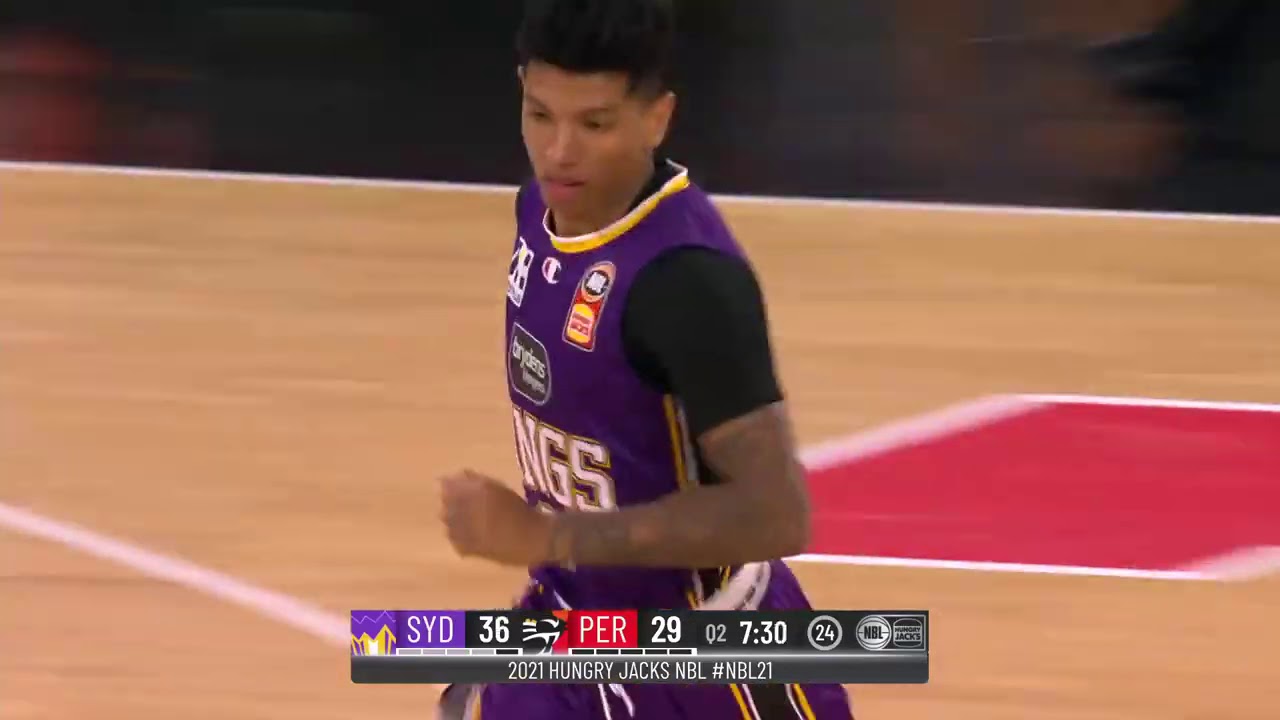 Didi Louzada with 19 Points vs. Perth Wildcats