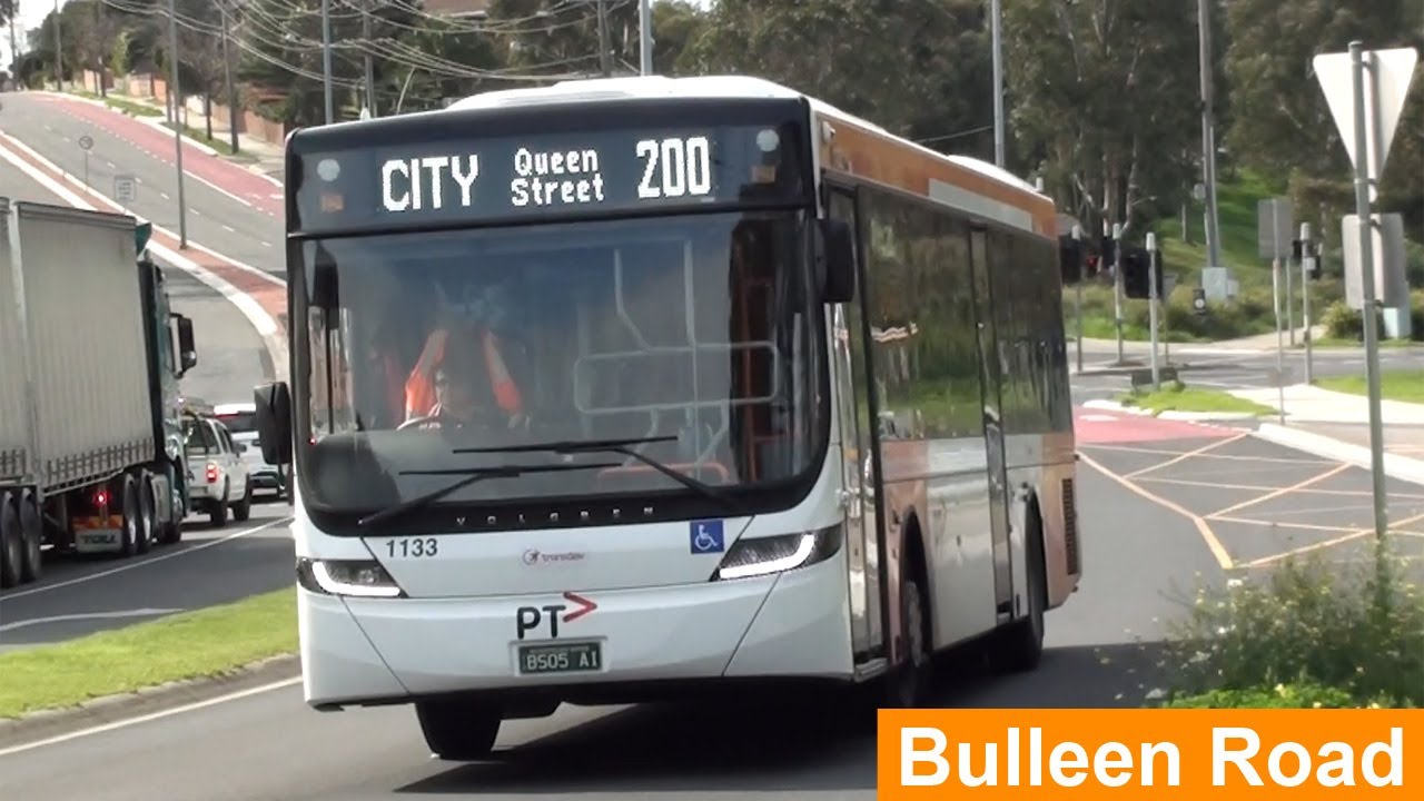 Buses at Bulleen Road (Park & Ride) - Melbourne Transport