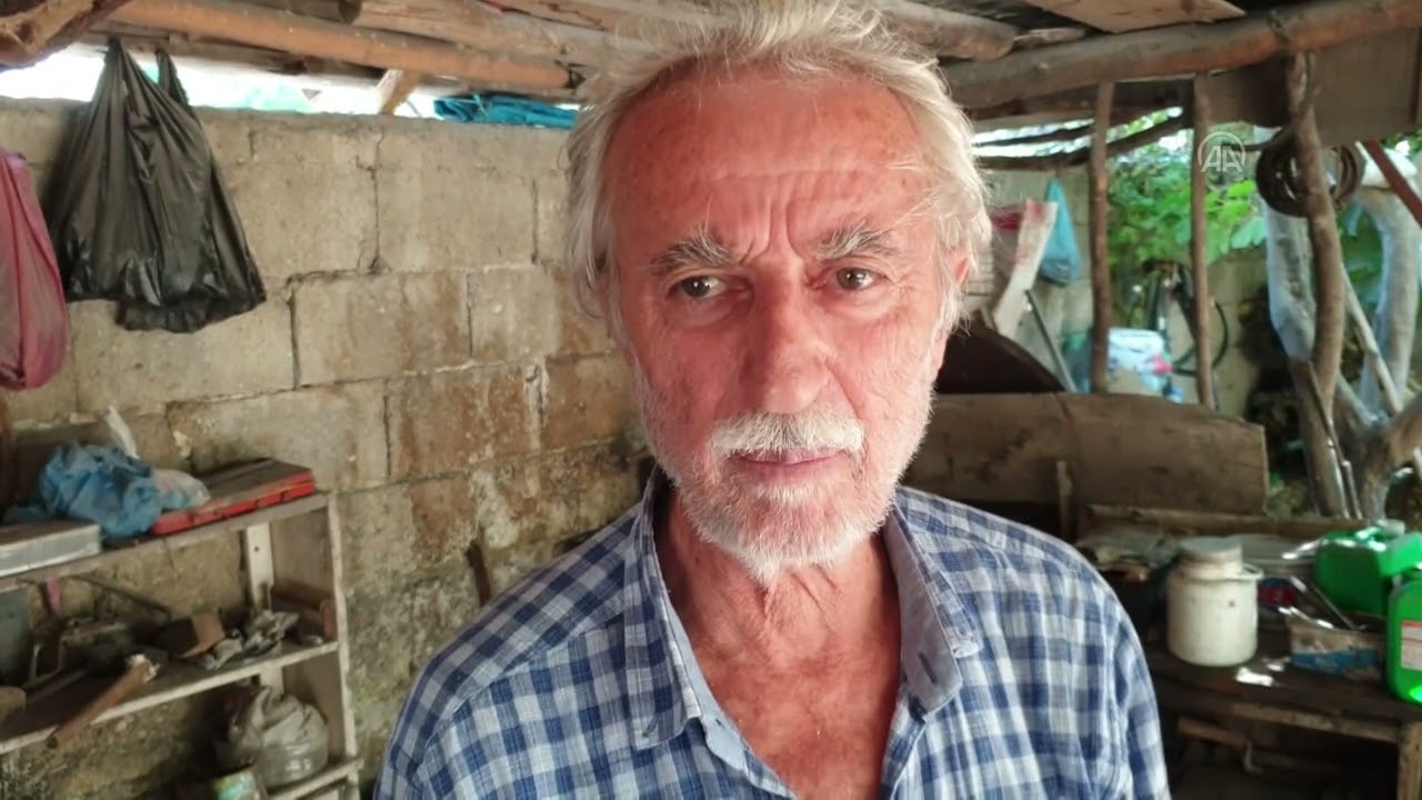 Osmaniyeli el yapımı bıçak ustası mesleğini 60 yıldır sürdürüyor