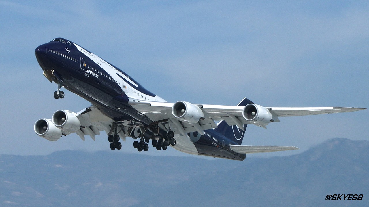 Lufthansa 100th Year Boeing 747-8 D-ABYN