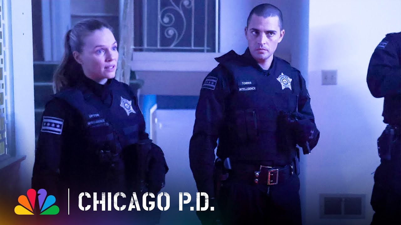 Upton Finds a Woman Who Has Been Missing for Decades | Chicago P.D. | NBC