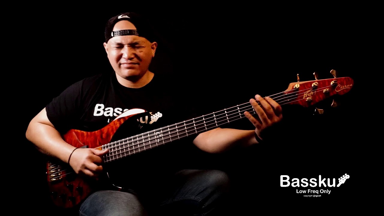 Peavey Cirrus Tiger Eye 5 Strings Bass Made in Indonesia!!!!
