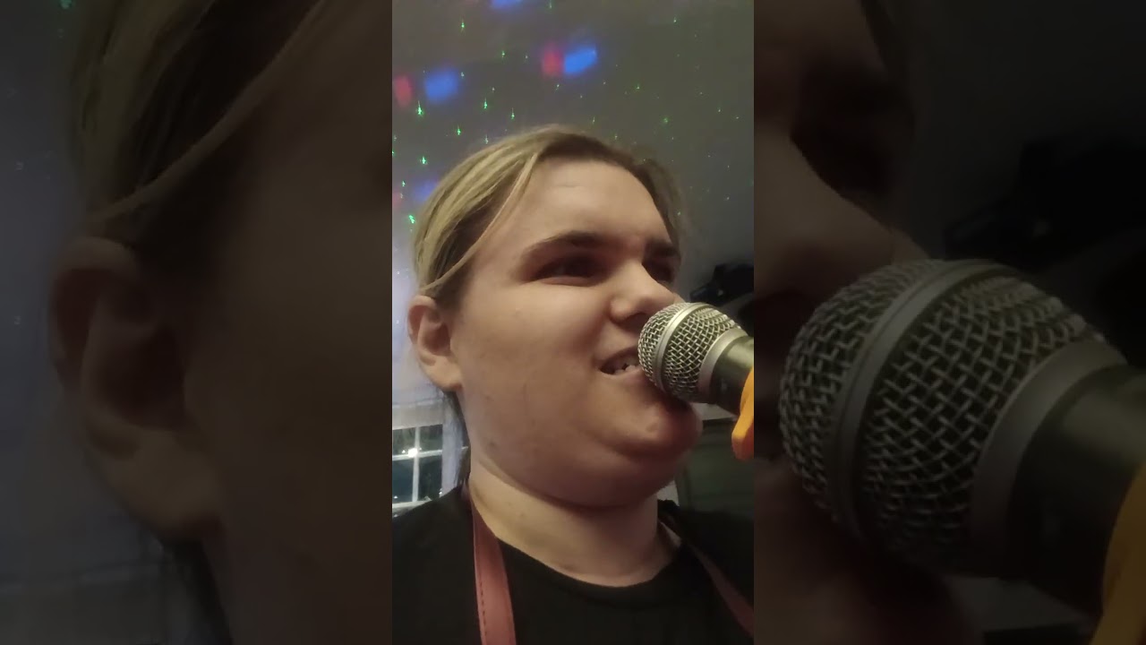 Me singing alice who the fuck is alice chubby brown version 