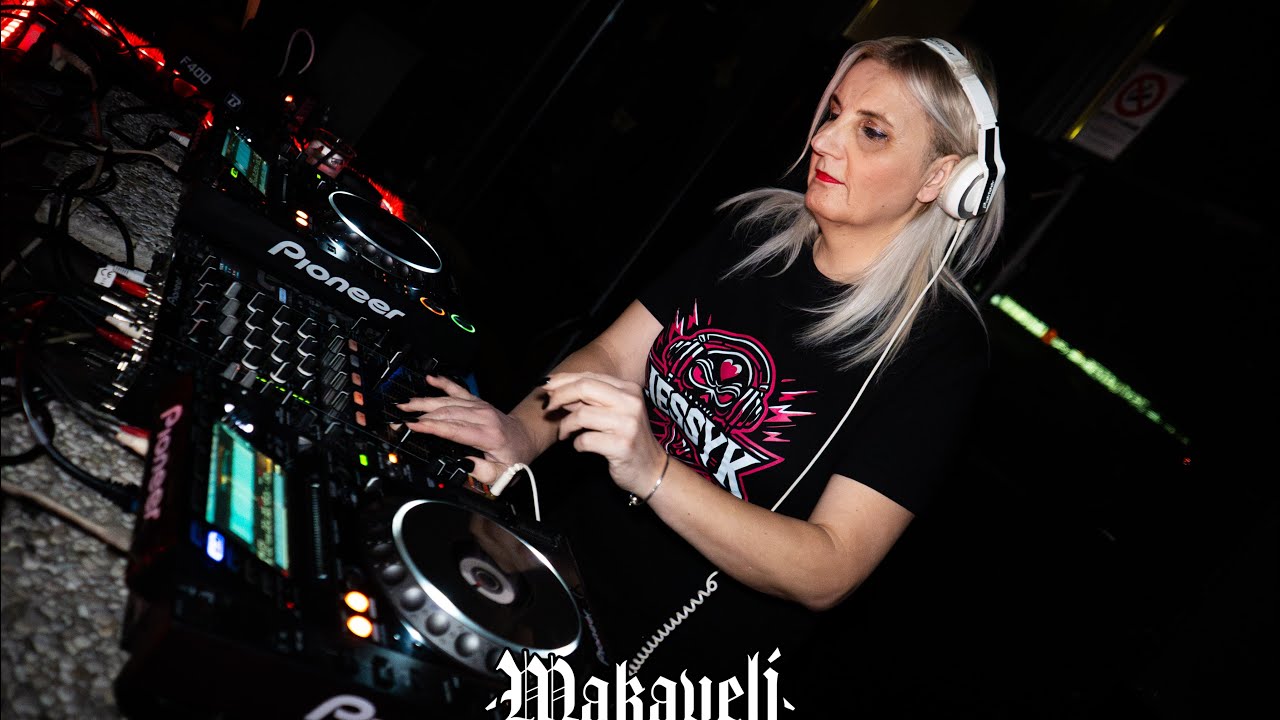 Back to MILLENNIUM Vinyl dj set !
