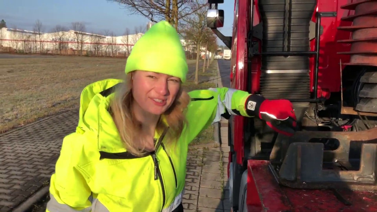Przygotowania pod śmigło, Preparation for blade pick up - Iwona Blecharczyk 2019/28