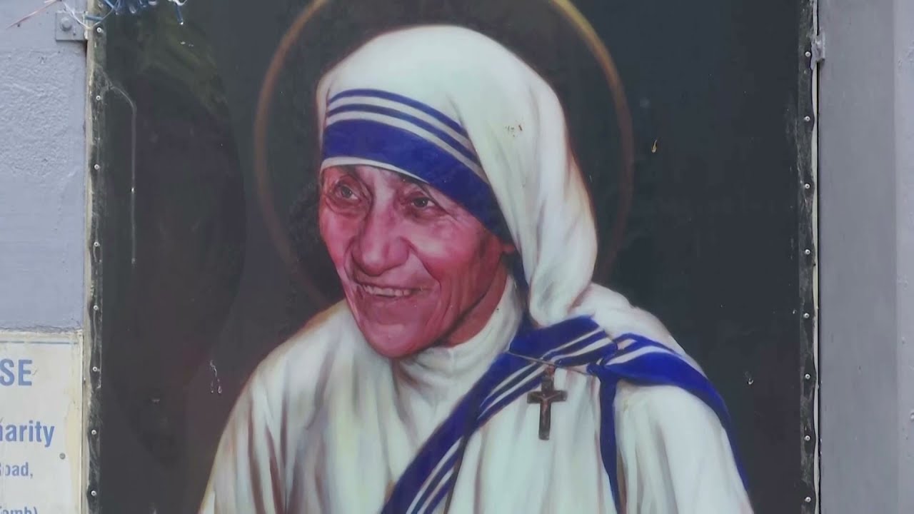 India cuts off funding for Mother Teresa's charity